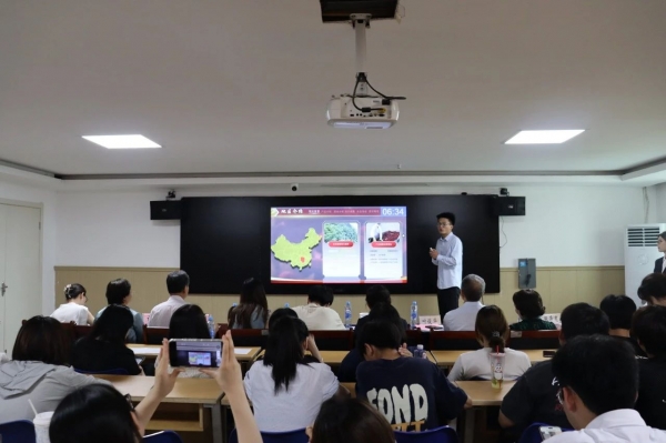創新驅動，智匯醫學——醫學院成功舉辦2025年中國國際大學生創新大賽院賽選拔賽